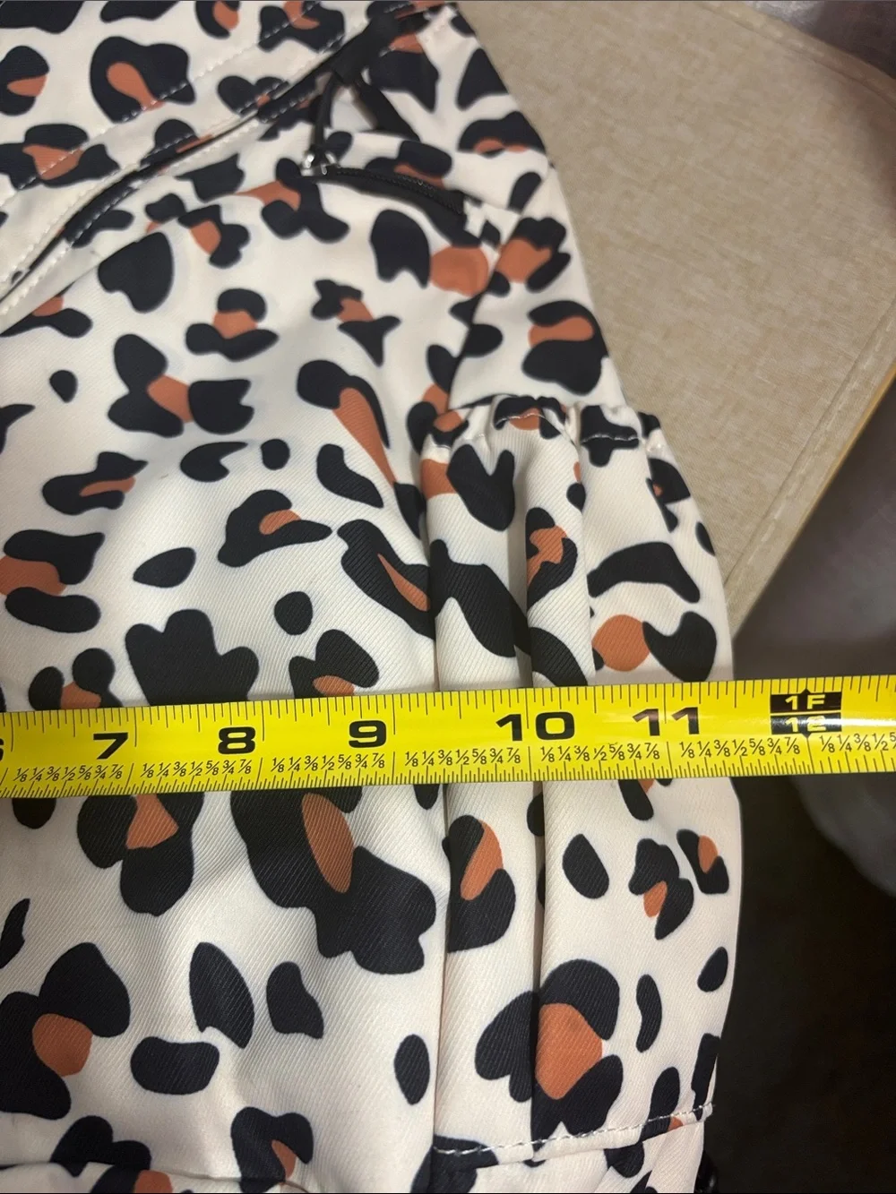 N/A stylish leopard